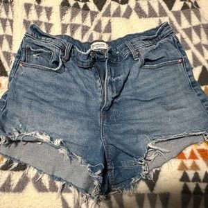 Abercrombie and Fitch Jean Shorts - 90s High Rise Cutoff Shorts size 33/16